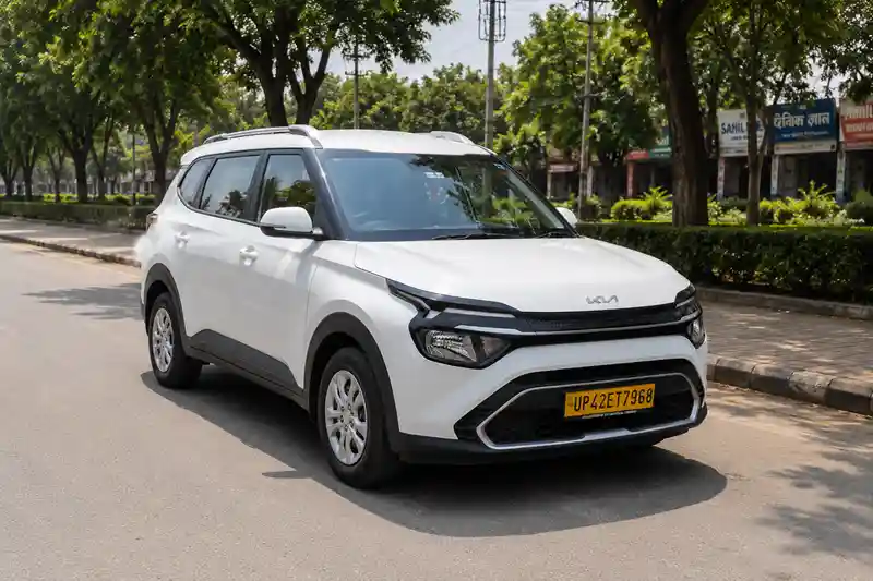 Kia Carens for hire – Awadh Travels Ayodhya